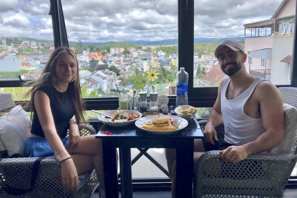 Great view and food, we'll come back.